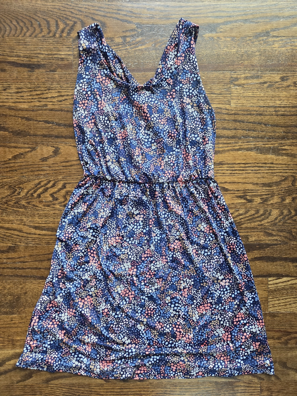 Kaileigh Floral Navy Sleeveless Summer Dress With Crossed Straps In Back